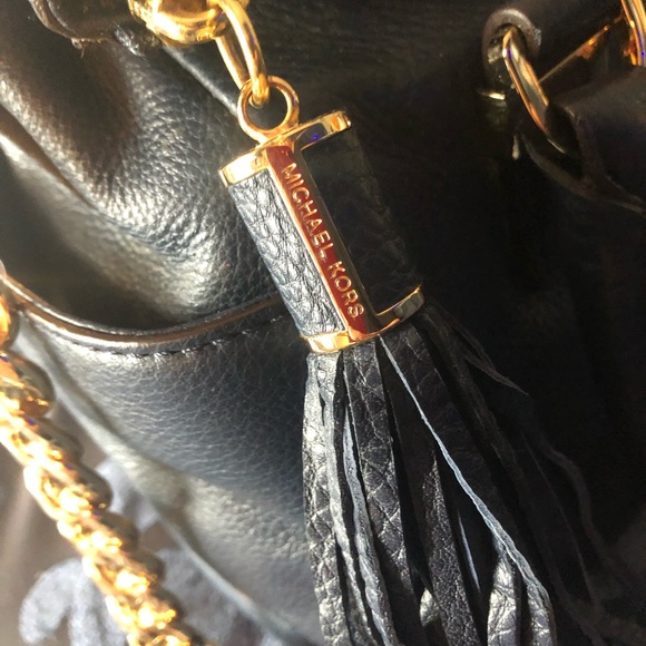 Michael Kors “Weston” - Picture 3 of 10